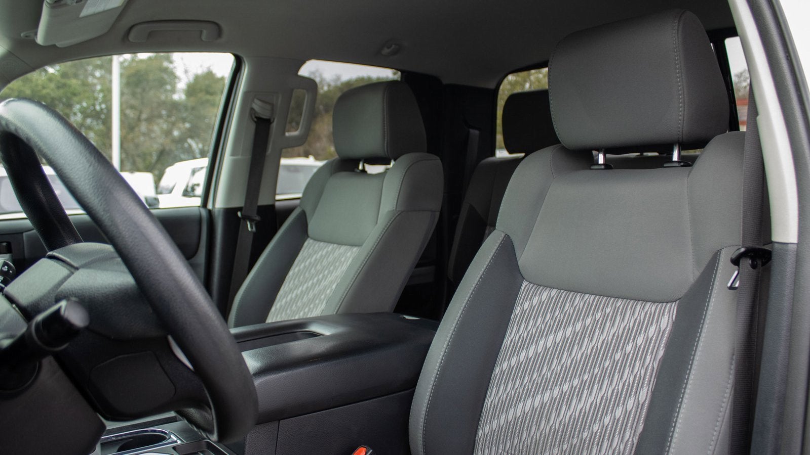 2018 Toyota Tundra SR5 5.7L V8