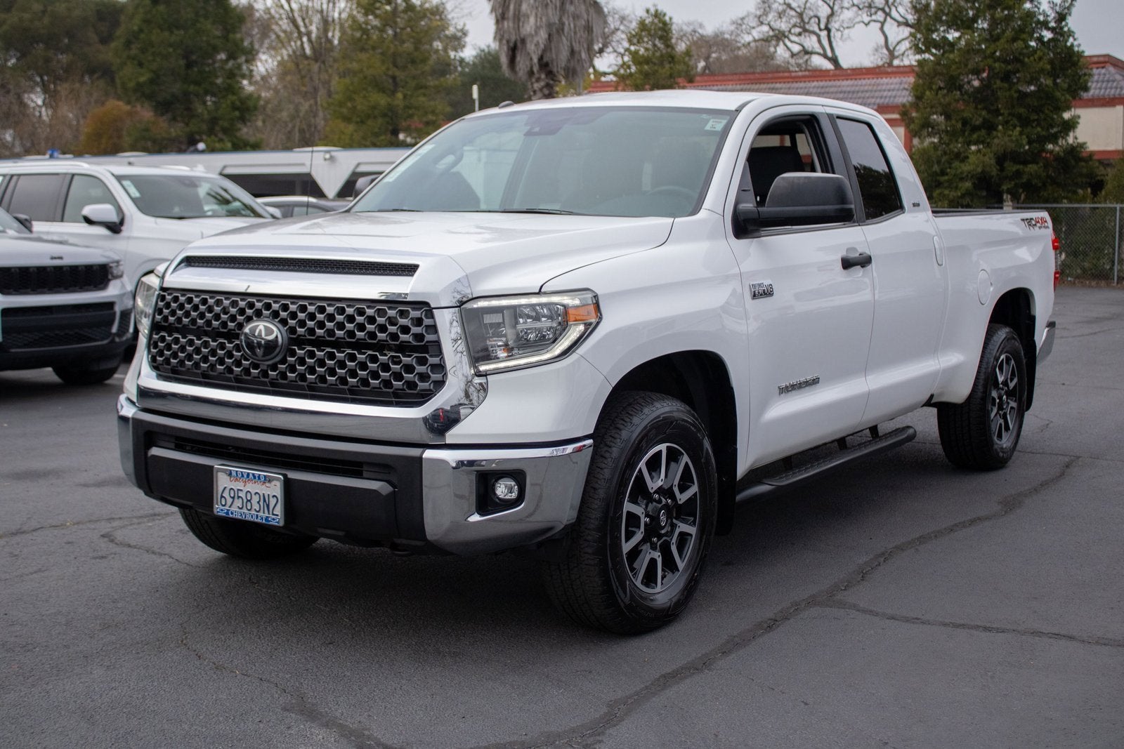 2018 Toyota Tundra SR5 5.7L V8