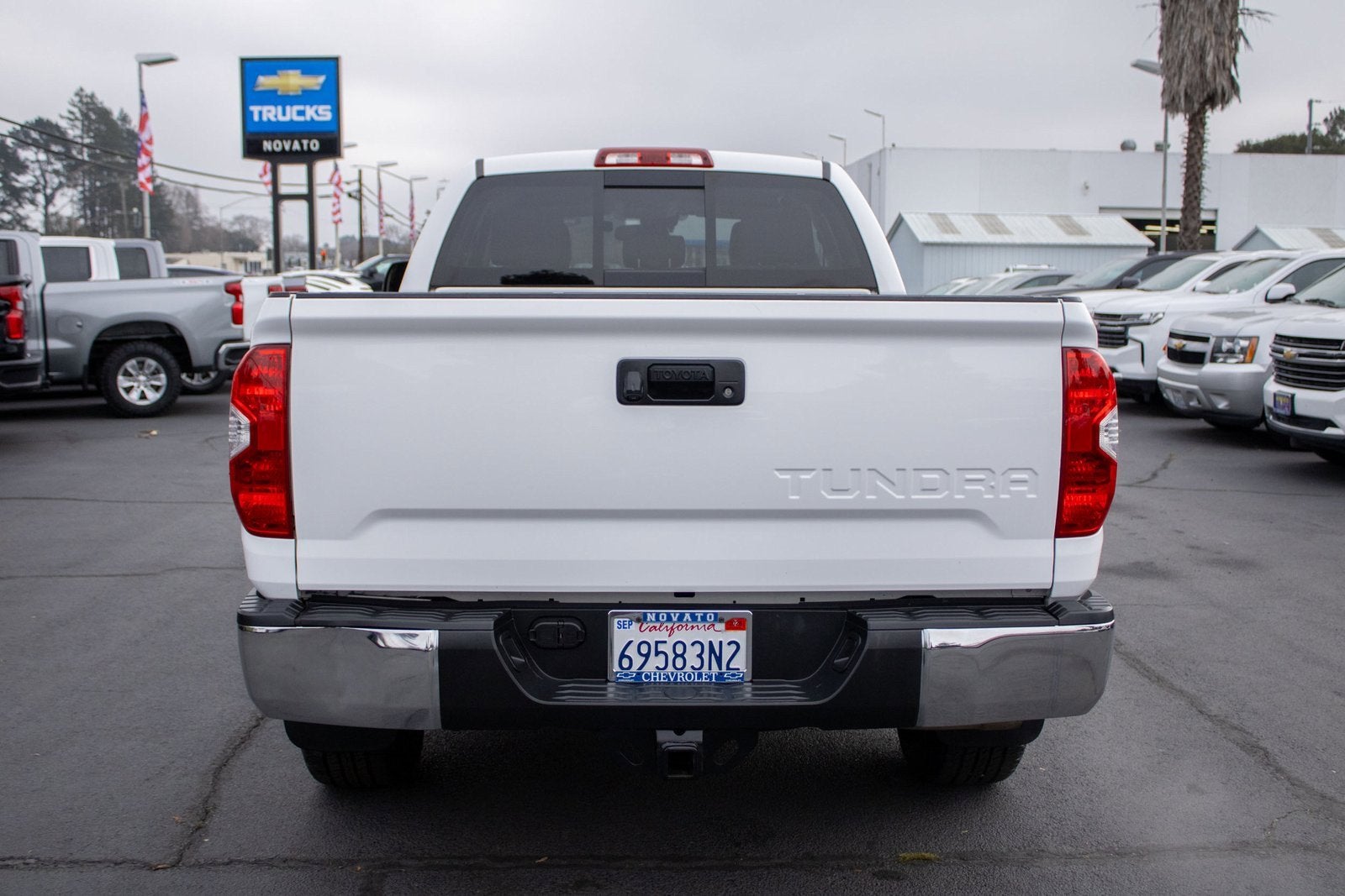 2018 Toyota Tundra SR5 5.7L V8