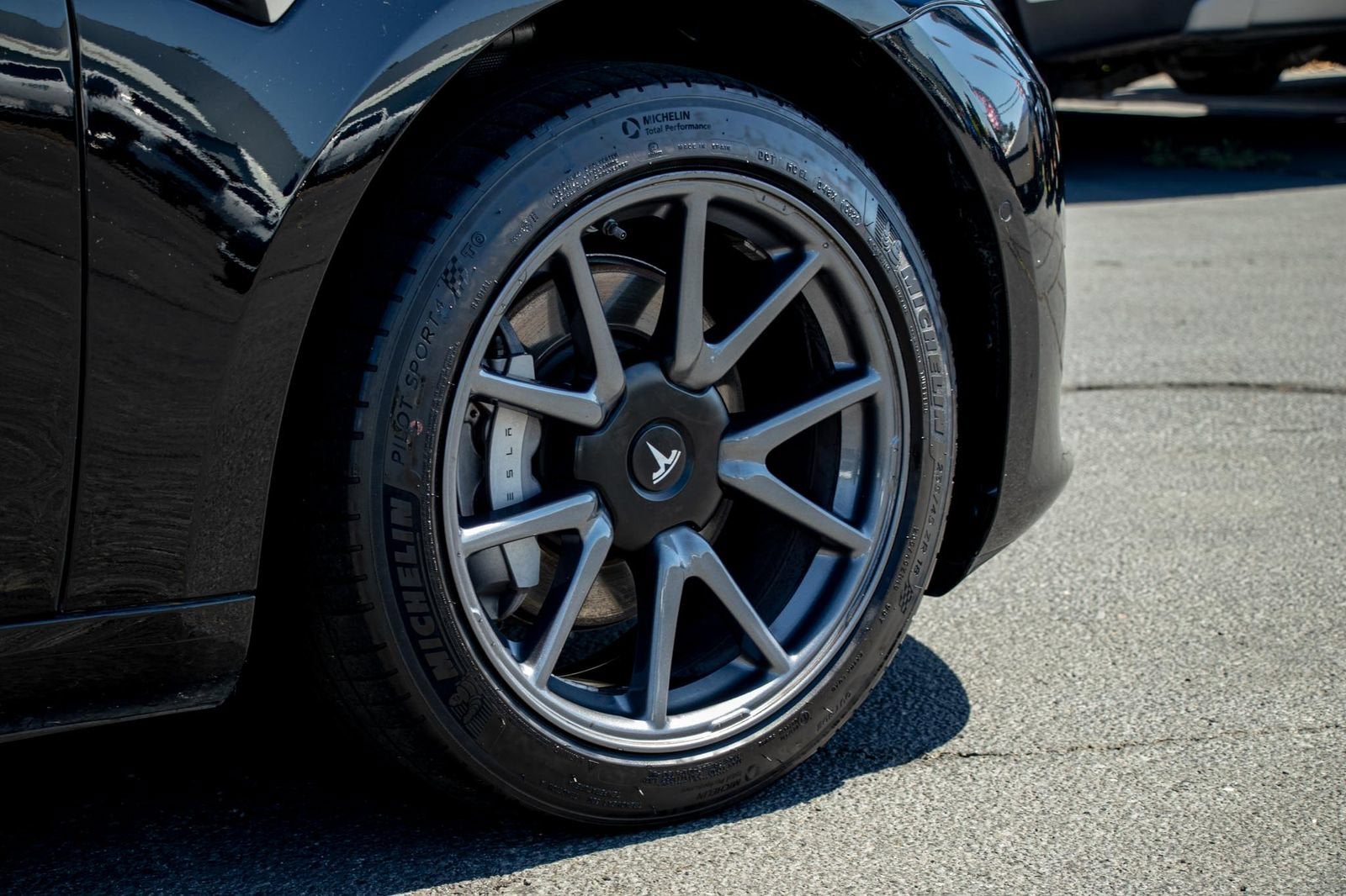 2019 Tesla Model 3 Mid Range