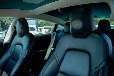2019 Tesla Model 3 Mid Range