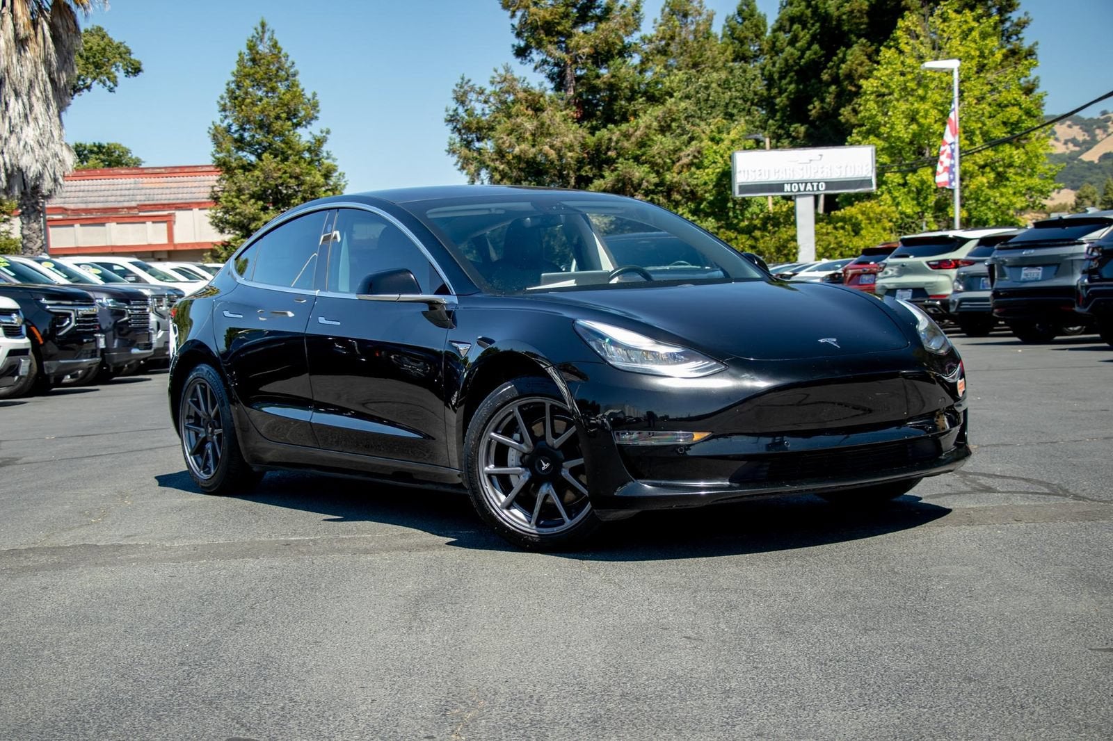 2019 Tesla Model 3 Mid Range
