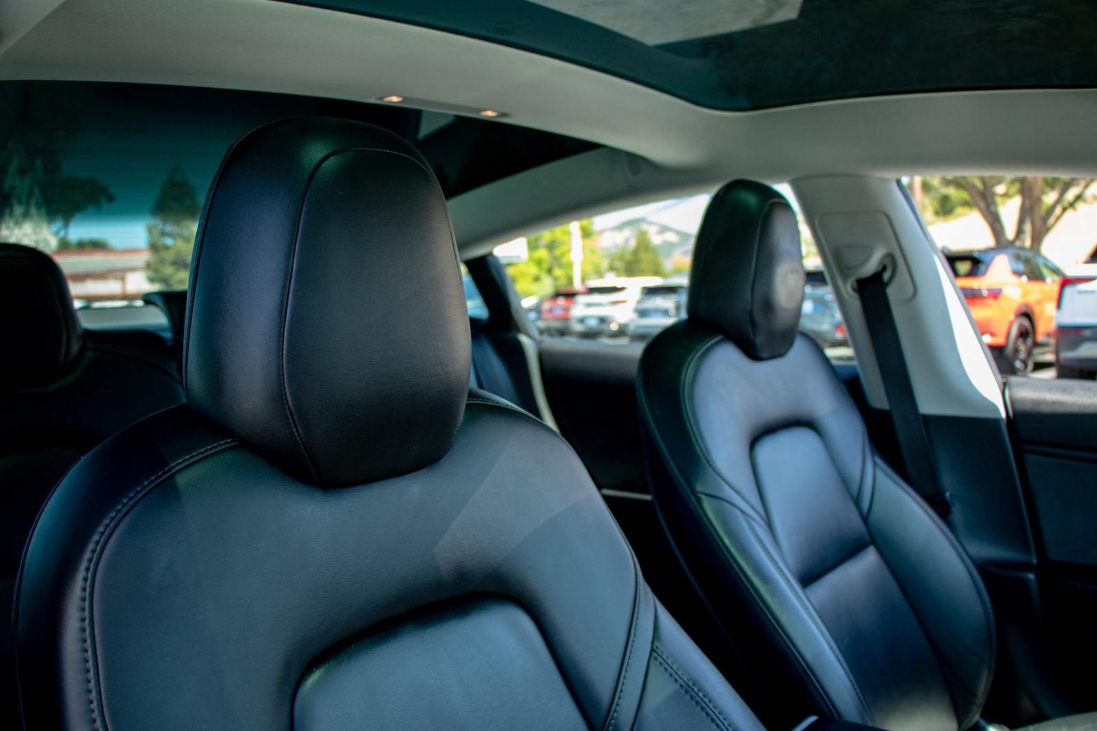 2019 Tesla Model 3 Mid Range