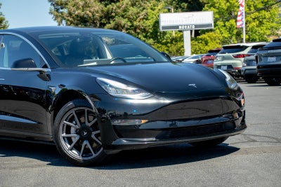 2019 Tesla Model 3 Mid Range