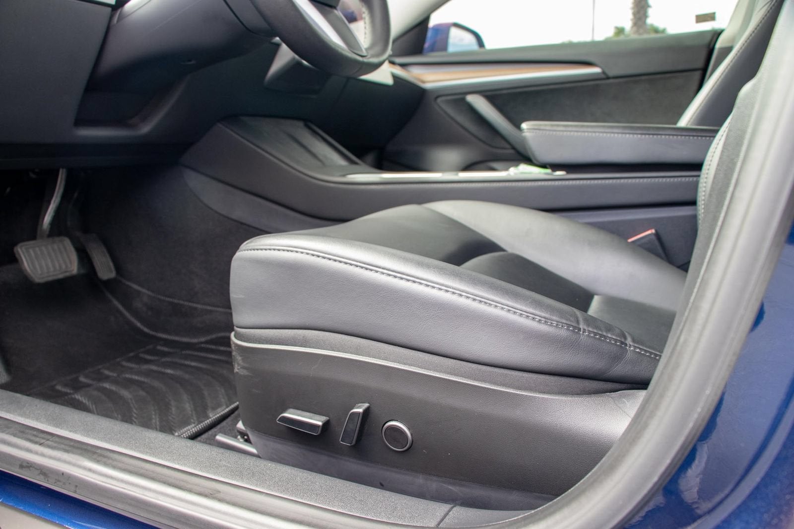 2023 Tesla Model 3 4DR RWD