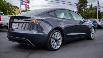 2025 Tesla Model 3 Long Range