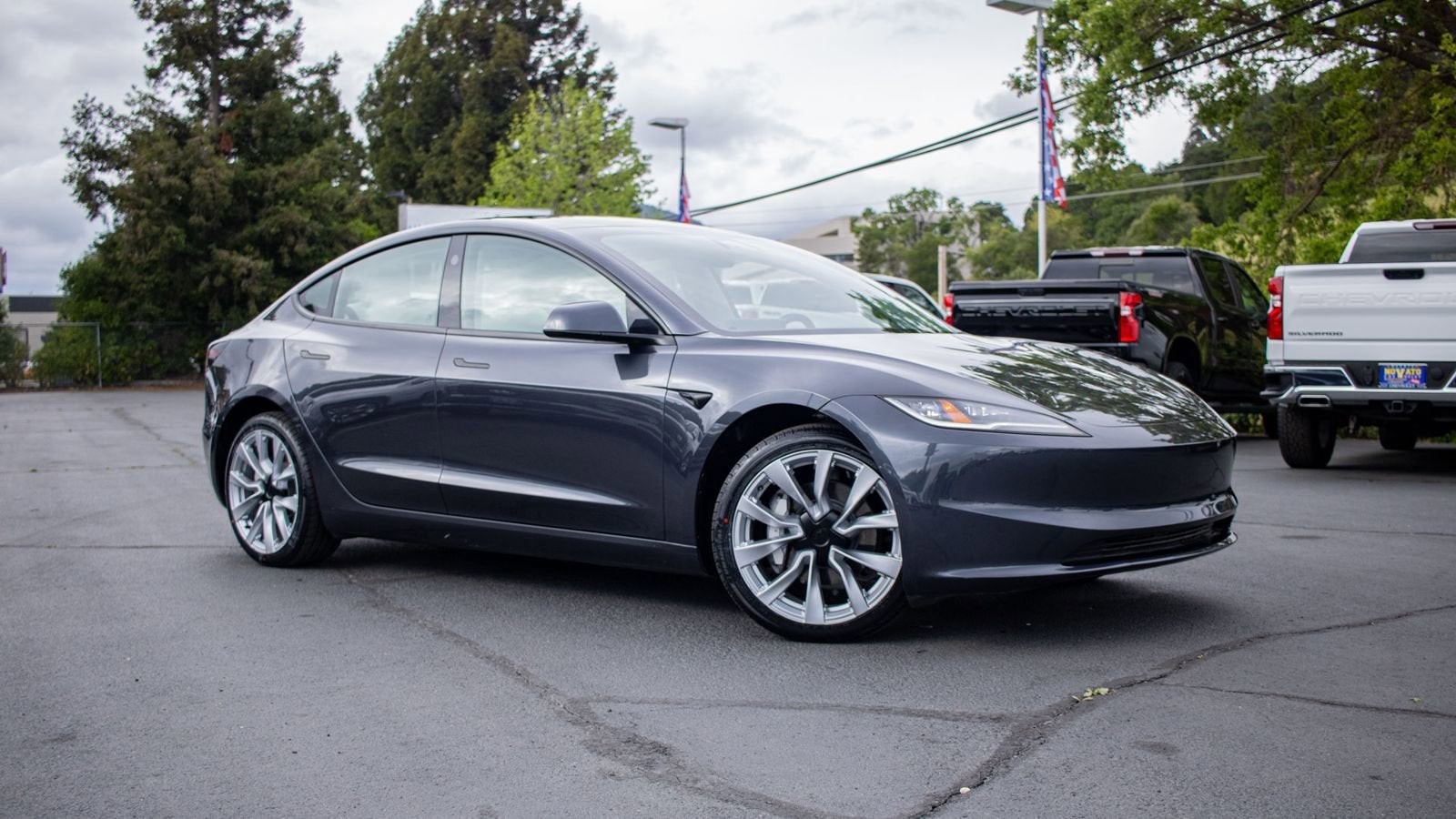 2025 Tesla Model 3 Long Range