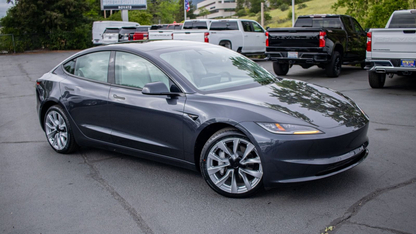 2025 Tesla Model 3 Long Range