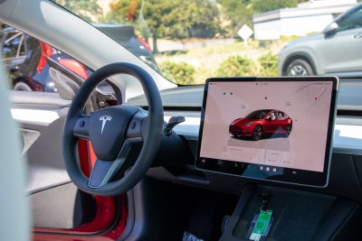 2023 Tesla Model 3 Rear-Wheel Drive