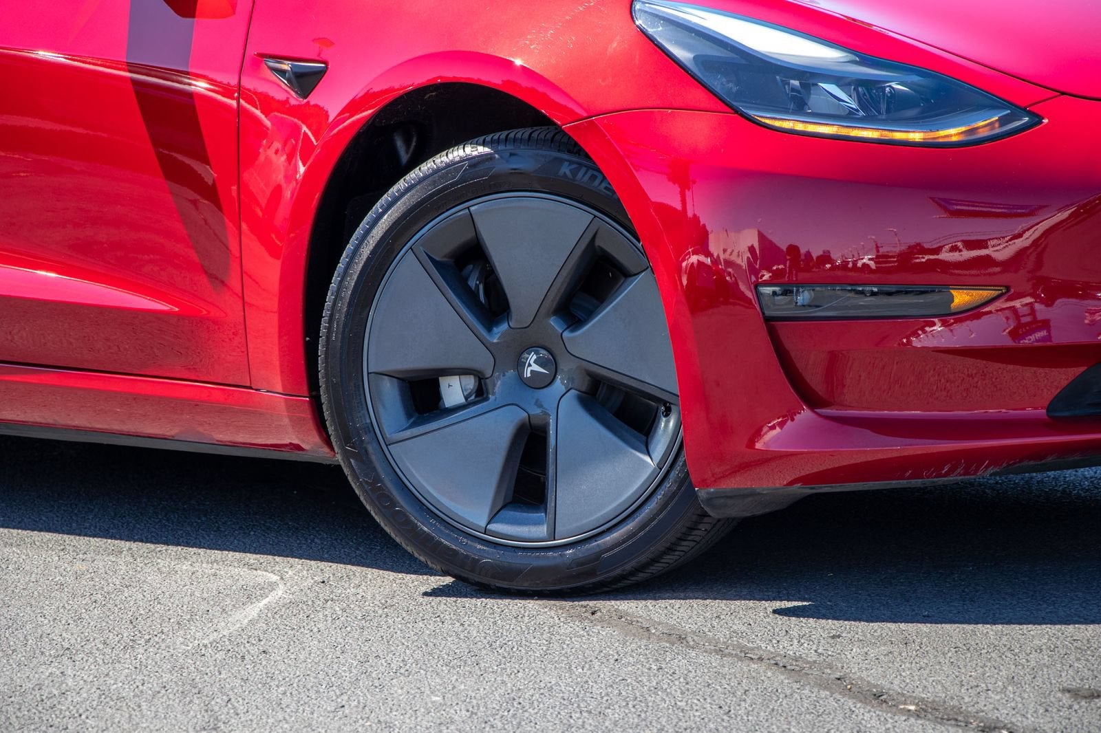 2023 Tesla Model 3 Rear-Wheel Drive