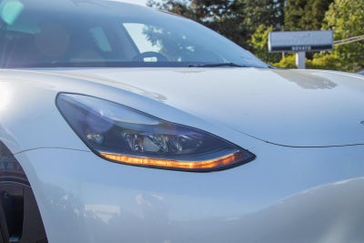 2023 Tesla Model 3 Rear-Wheel Drive