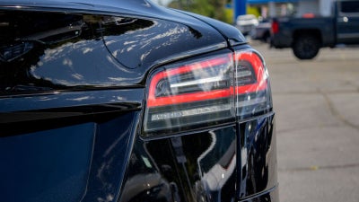 2022 Tesla Model S Base