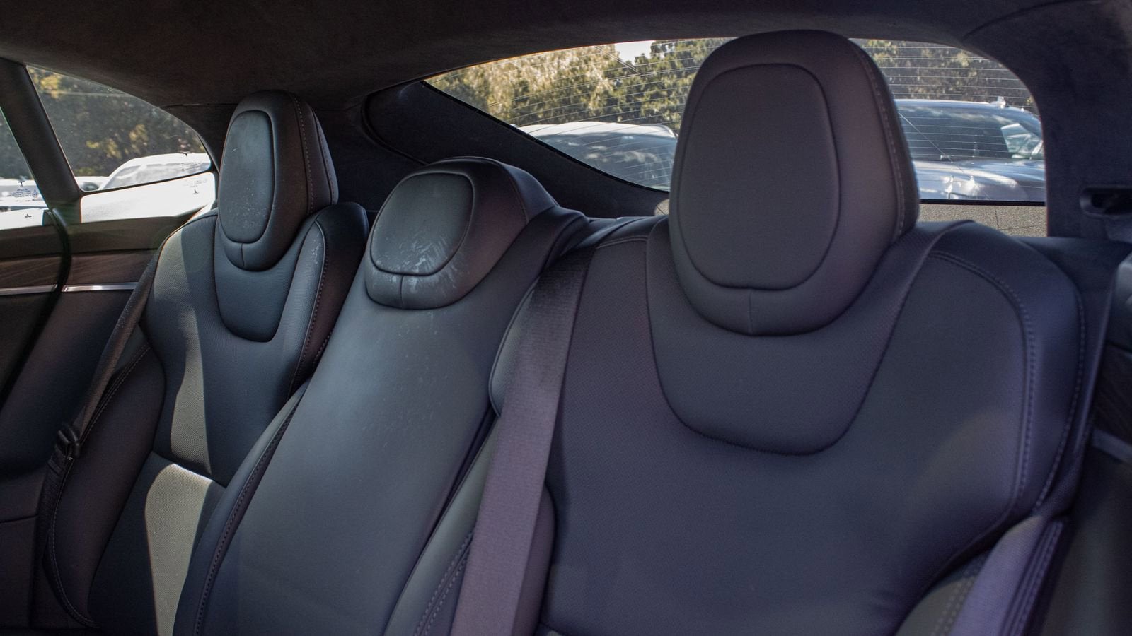 2022 Tesla Model S Base