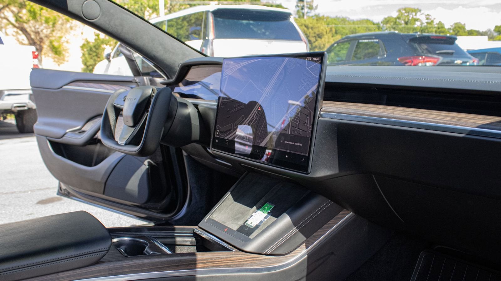 2022 Tesla Model S Base