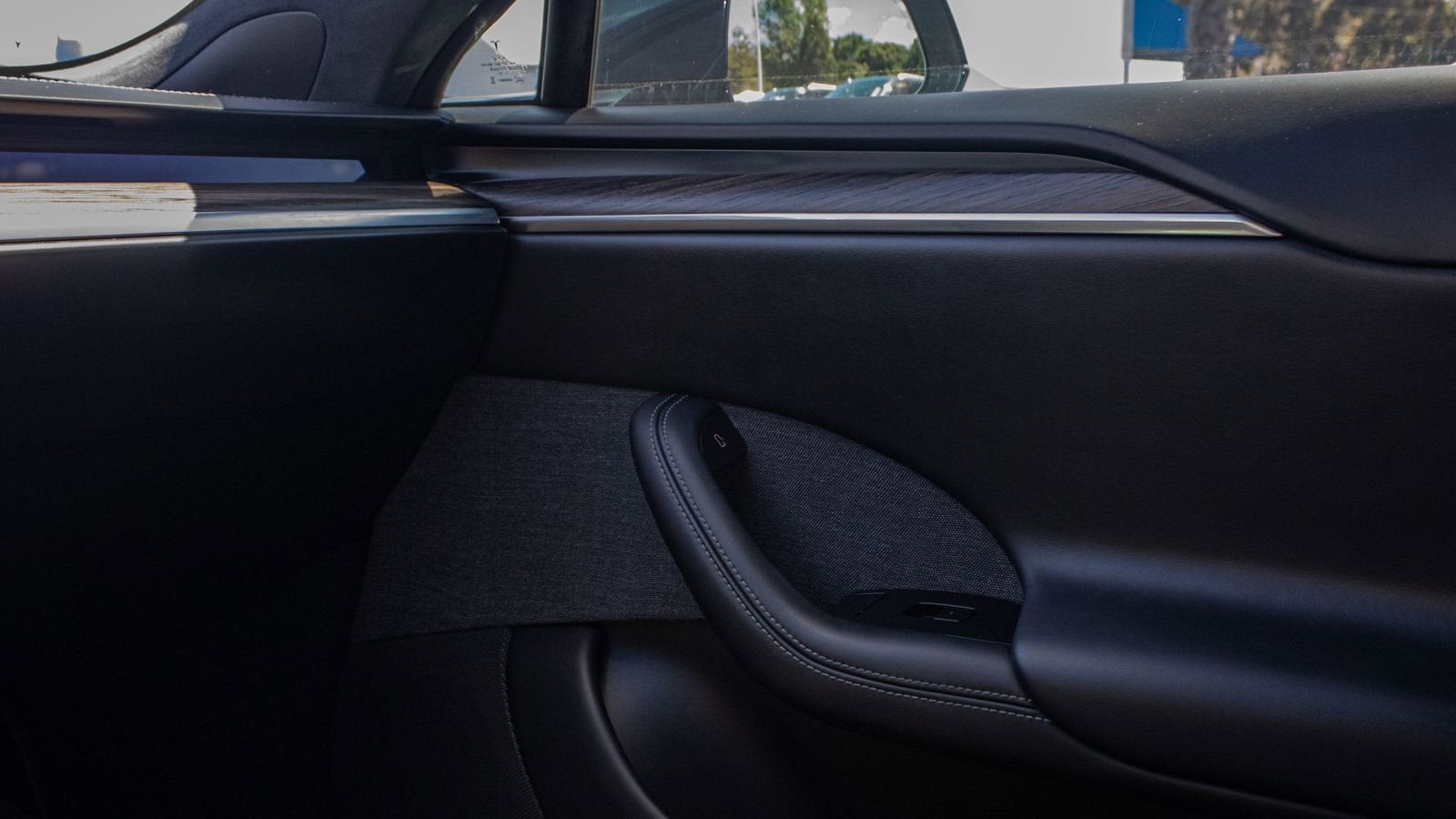 2022 Tesla Model S Base