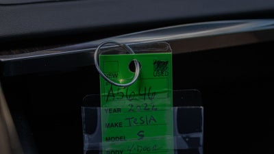 2022 Tesla Model S Base