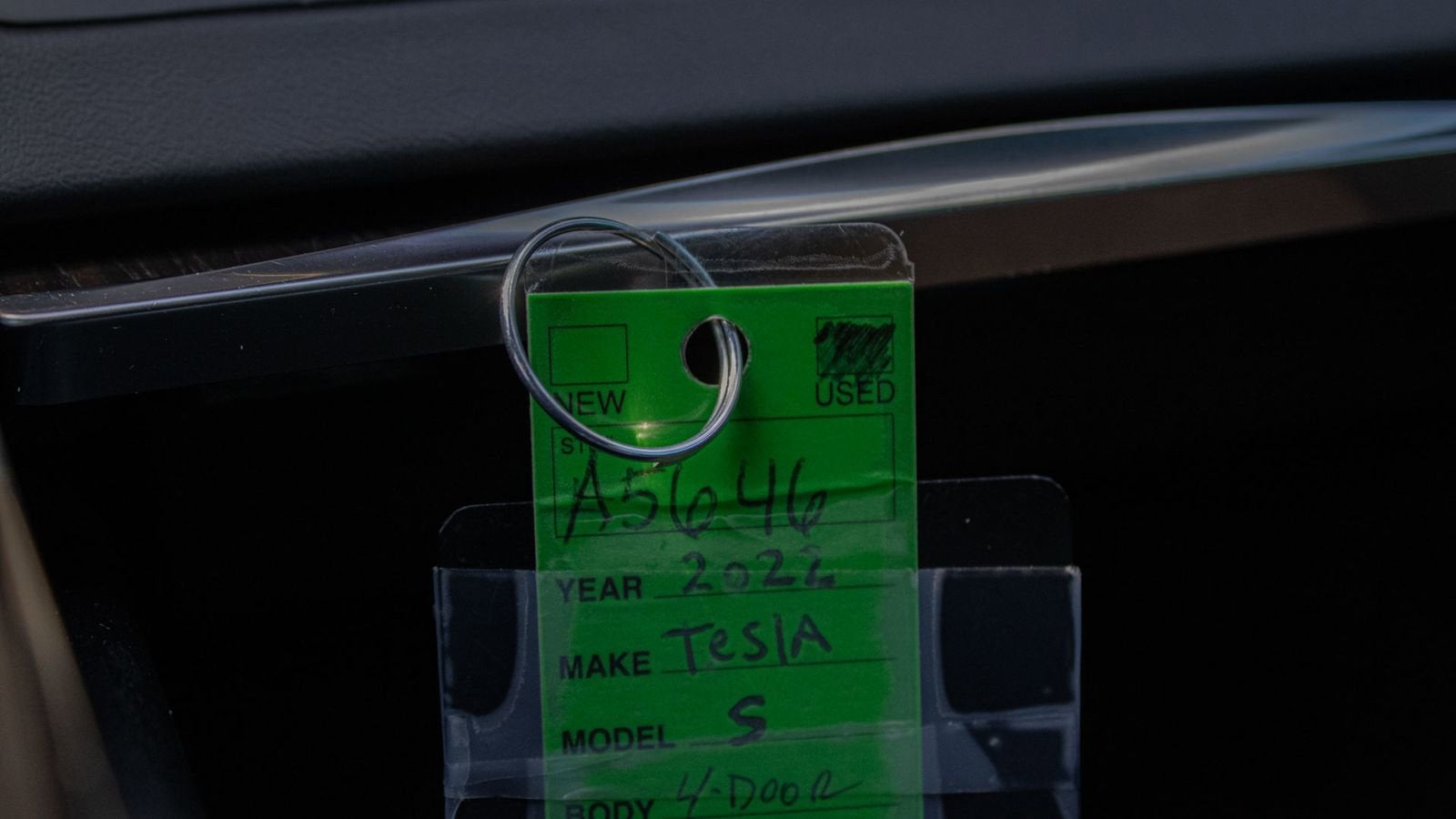 2022 Tesla Model S Base