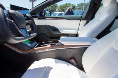 2022 Tesla Model S Dual Motor All-Wheel Drive