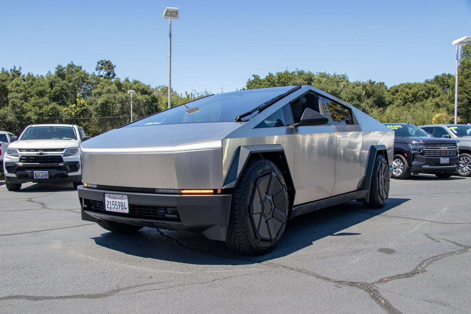 2024 Tesla Cybertruck All-Wheel Drive