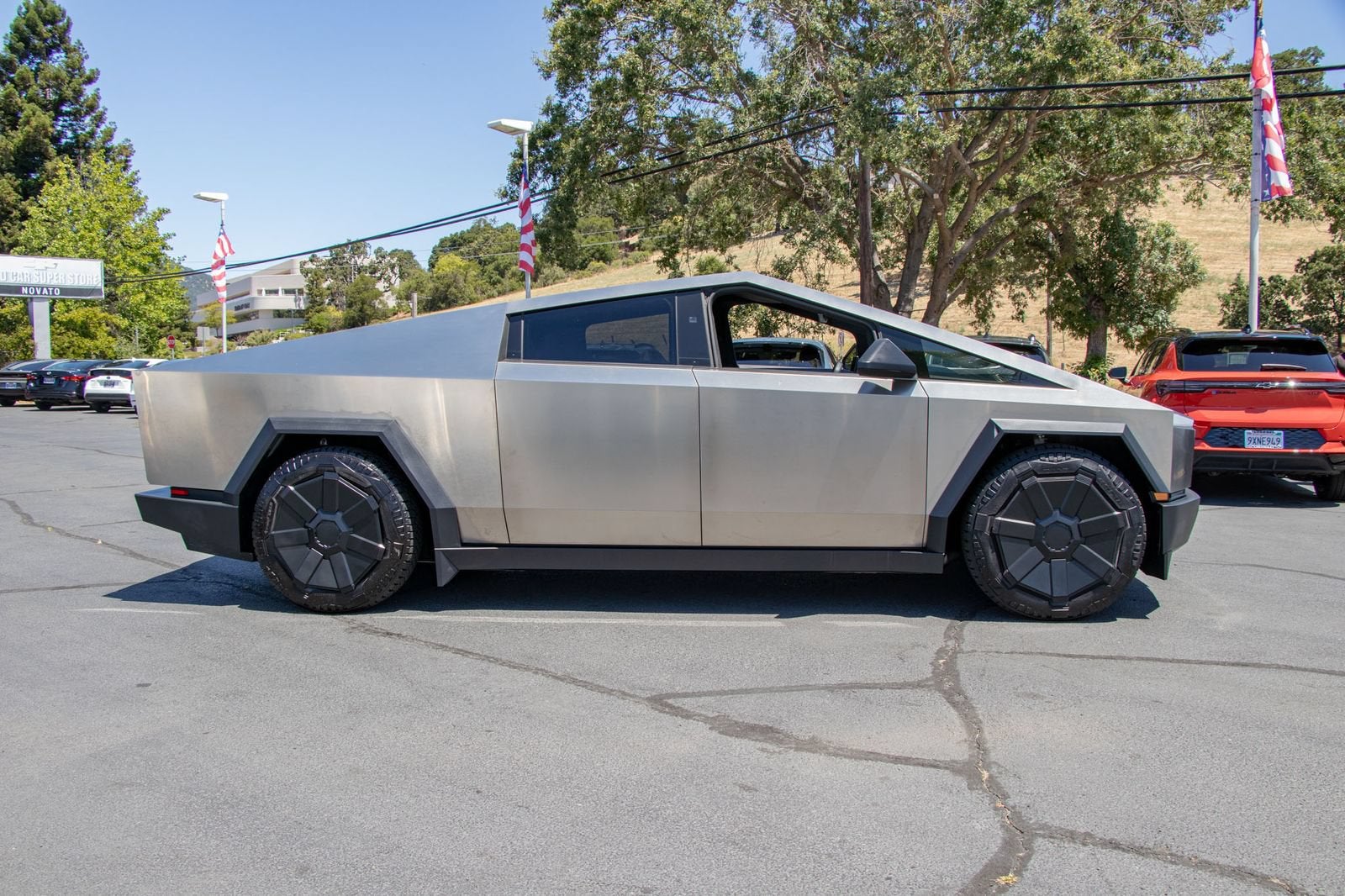 2024 Tesla Cybertruck All-Wheel Drive