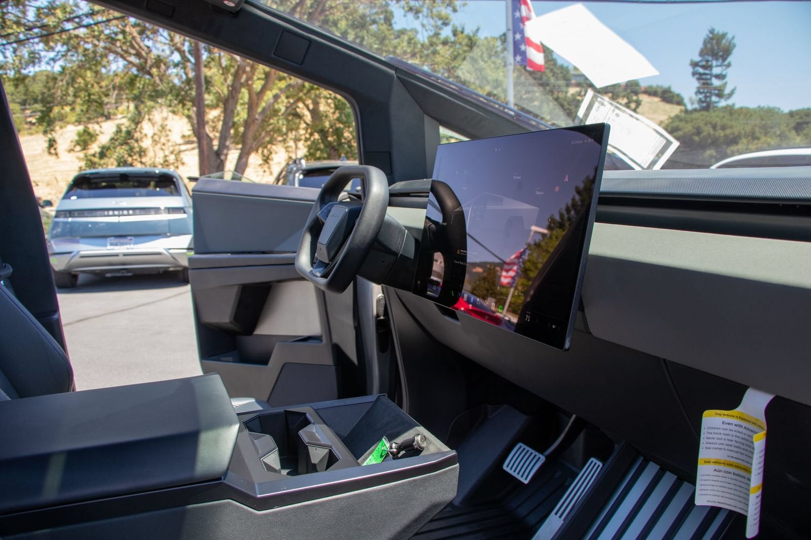 2024 Tesla Cybertruck All-Wheel Drive