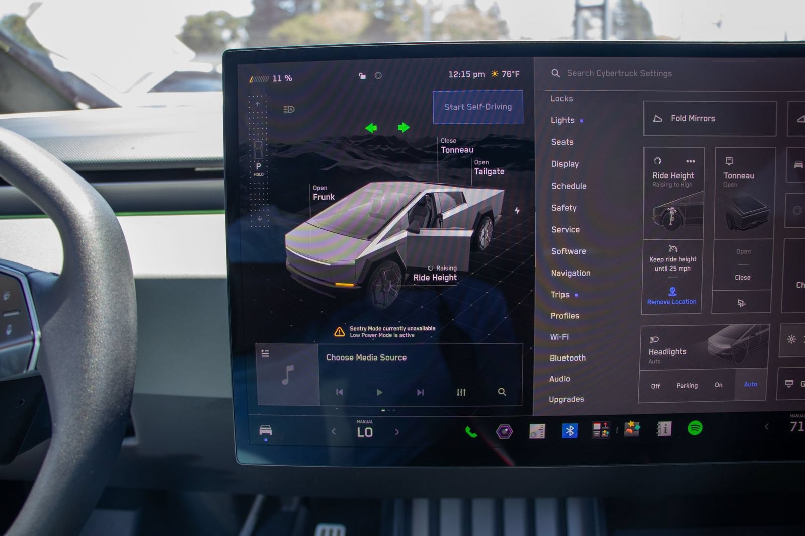 2024 Tesla Cybertruck All-Wheel Drive