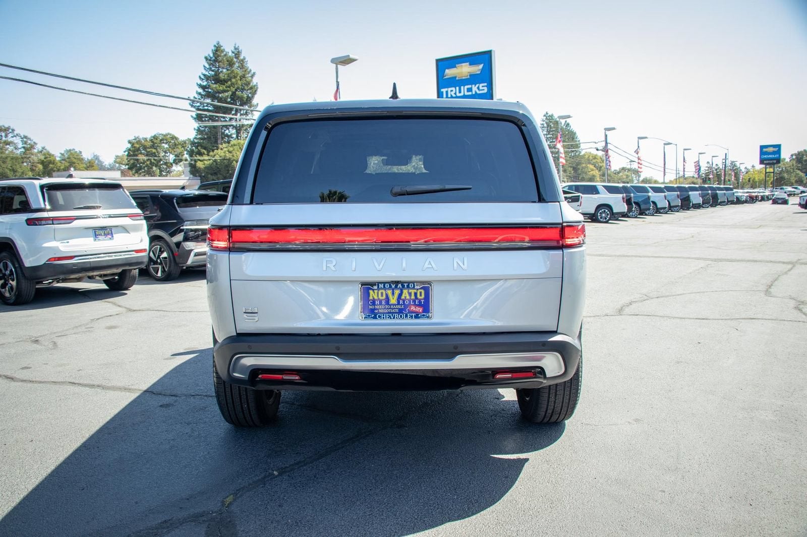 2024 Rivian R1S Adventure Dual Motor Max Pack