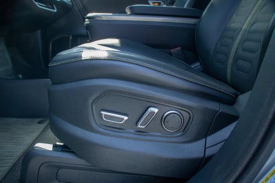 2024 Rivian R1S Adventure Dual Motor Max Pack