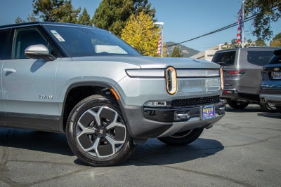 2024 Rivian R1S Adventure Dual Motor Max Pack