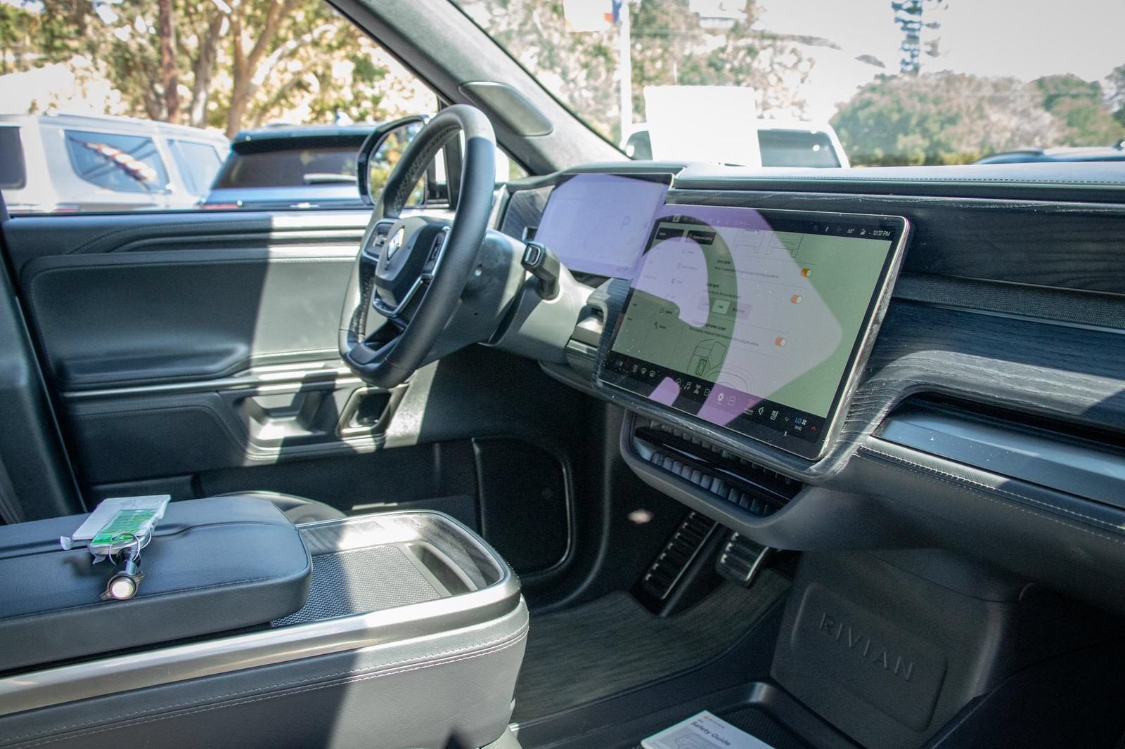 2024 Rivian R1S Adventure Dual Motor Max Pack