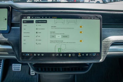 2024 Rivian R1S Adventure Dual Motor Max Pack