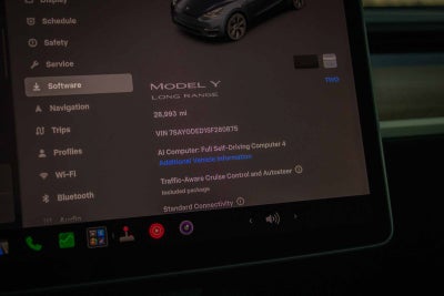 2025 Tesla Model Y Long Range