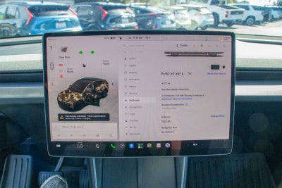 2026 Tesla Model Y Premium