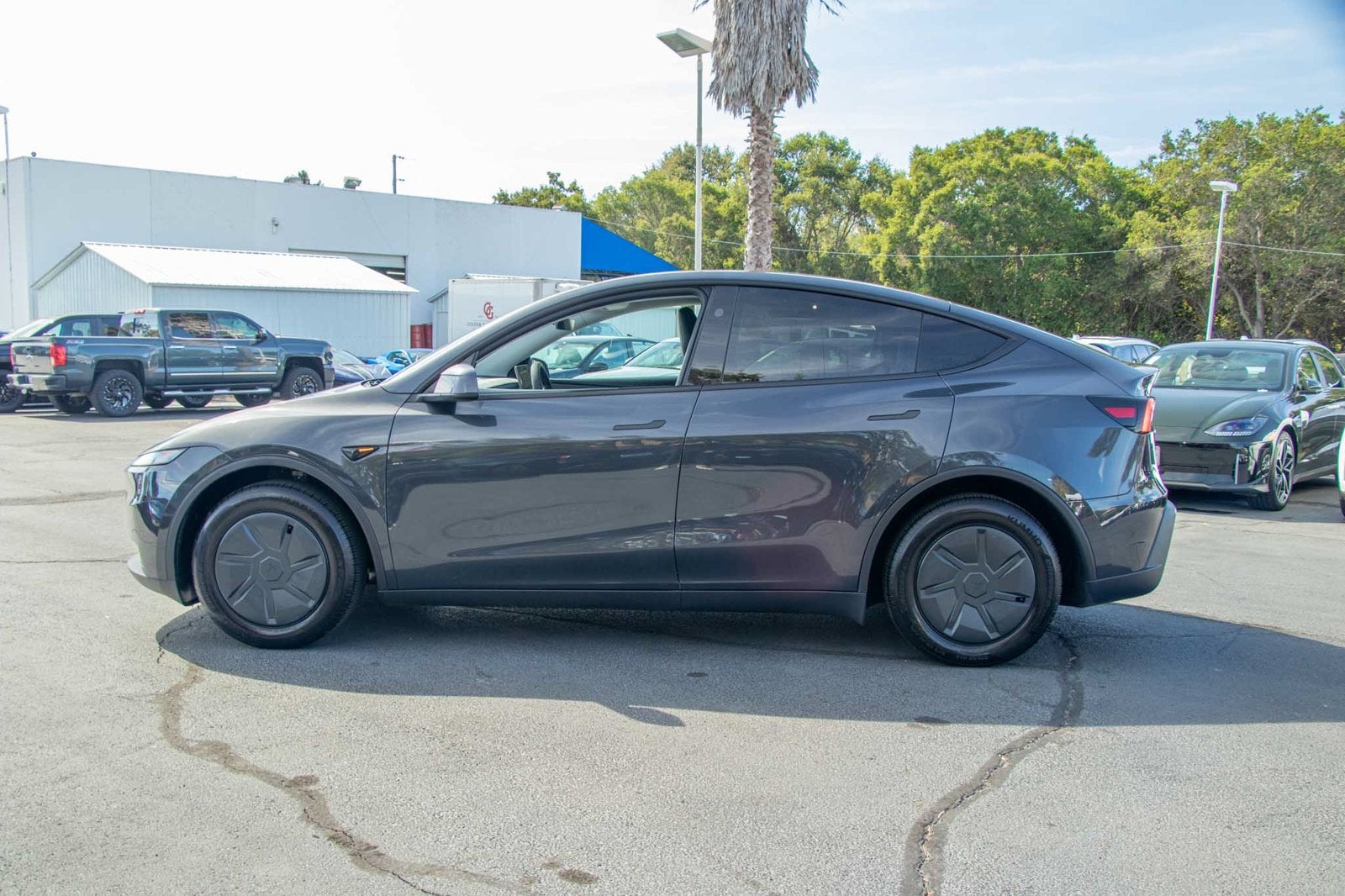 2026 Tesla Model Y Premium