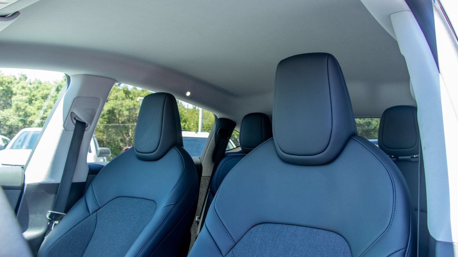 2026 Tesla Model Y Premium Rear-Wheel Drive