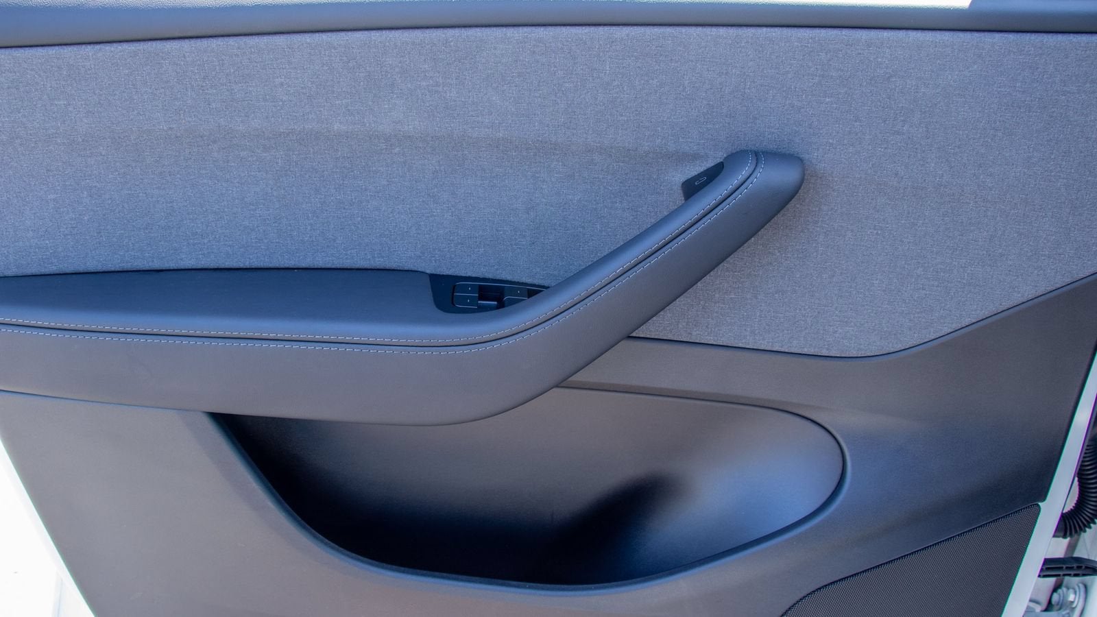 2026 Tesla Model Y Premium Rear-Wheel Drive