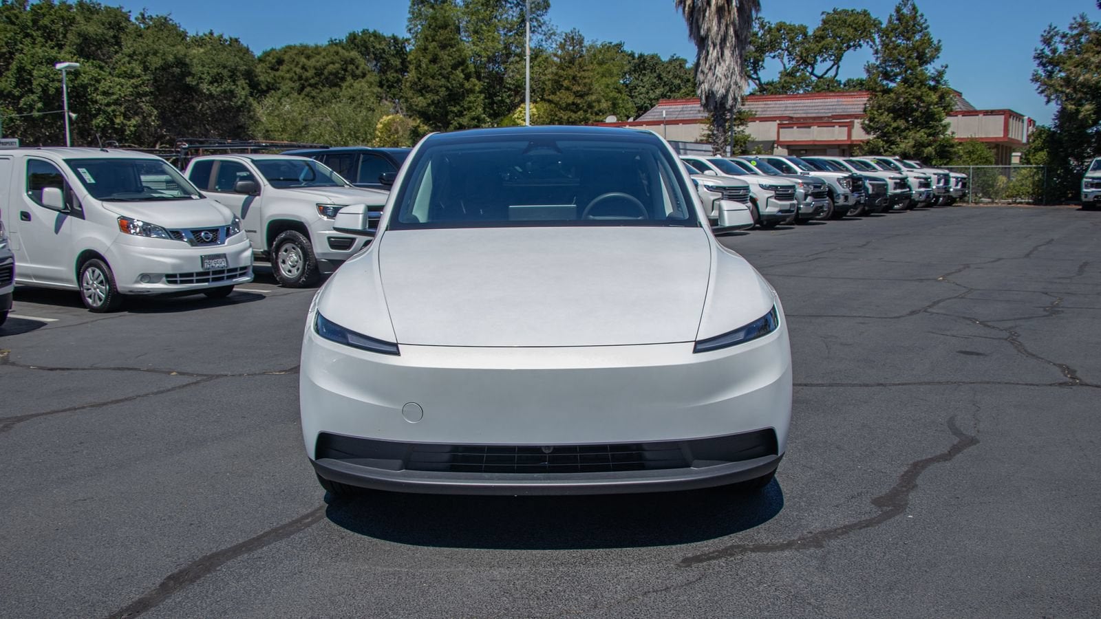 2026 Tesla Model Y Premium Rear-Wheel Drive