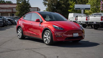 2023 Tesla Model Y Long Range Dual Motor All-Wheel Drive