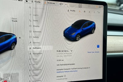 2023 Tesla Model Y Long Range