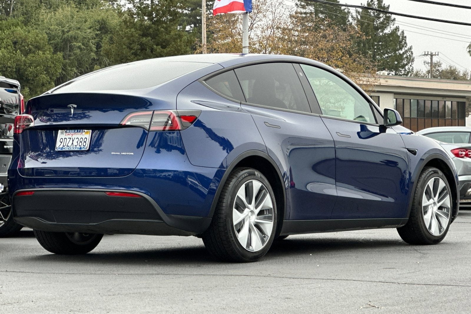 2023 Tesla Model Y Long Range