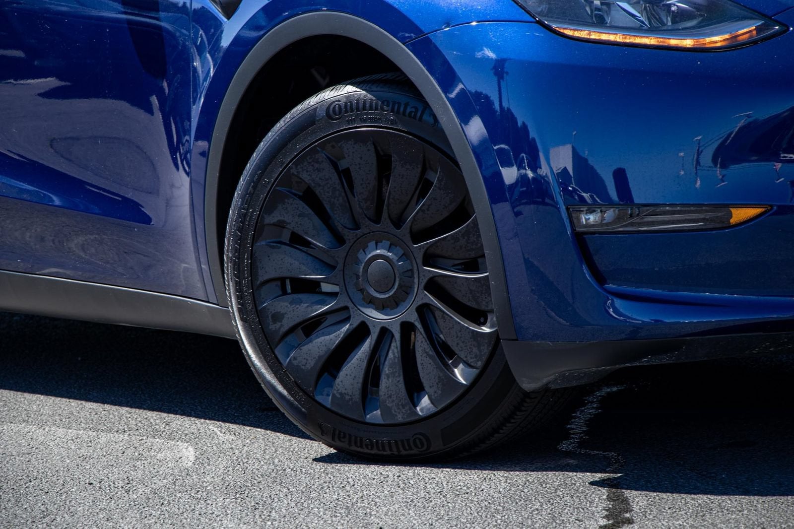 2024 Tesla Model Y Long Range