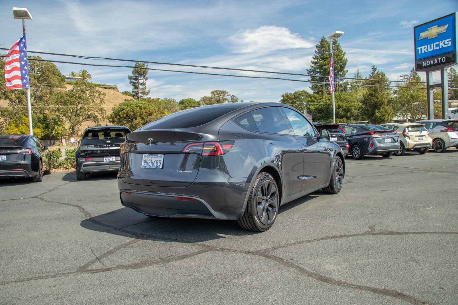 2025 Tesla Model Y Long Range
