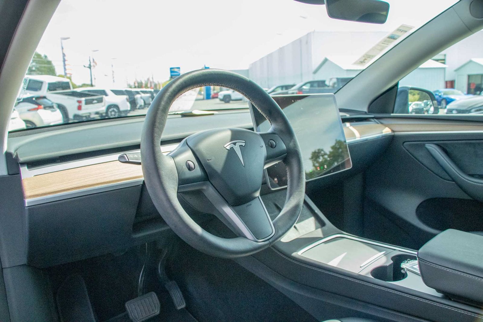 2025 Tesla Model Y Long Range