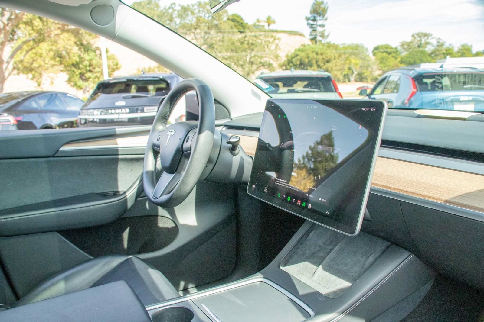 2025 Tesla Model Y Long Range