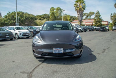 2025 Tesla Model Y Long Range