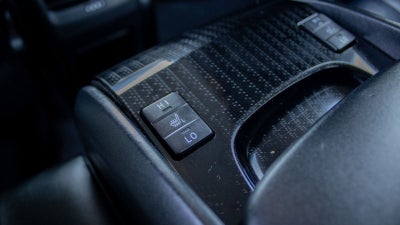 2017 Toyota Mirai Base