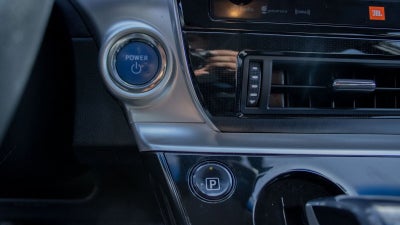 2017 Toyota Mirai Base