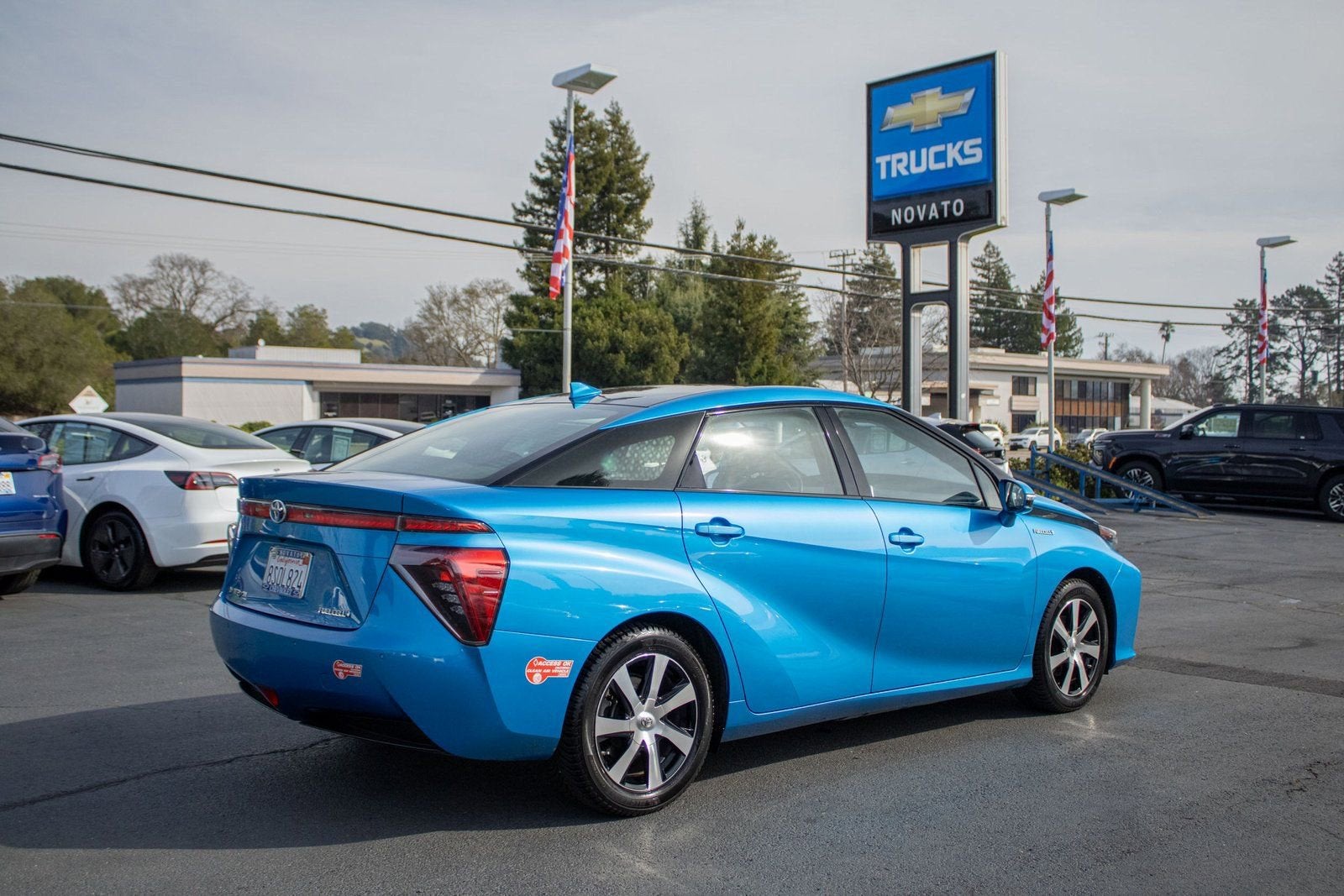 2017 Toyota Mirai Base