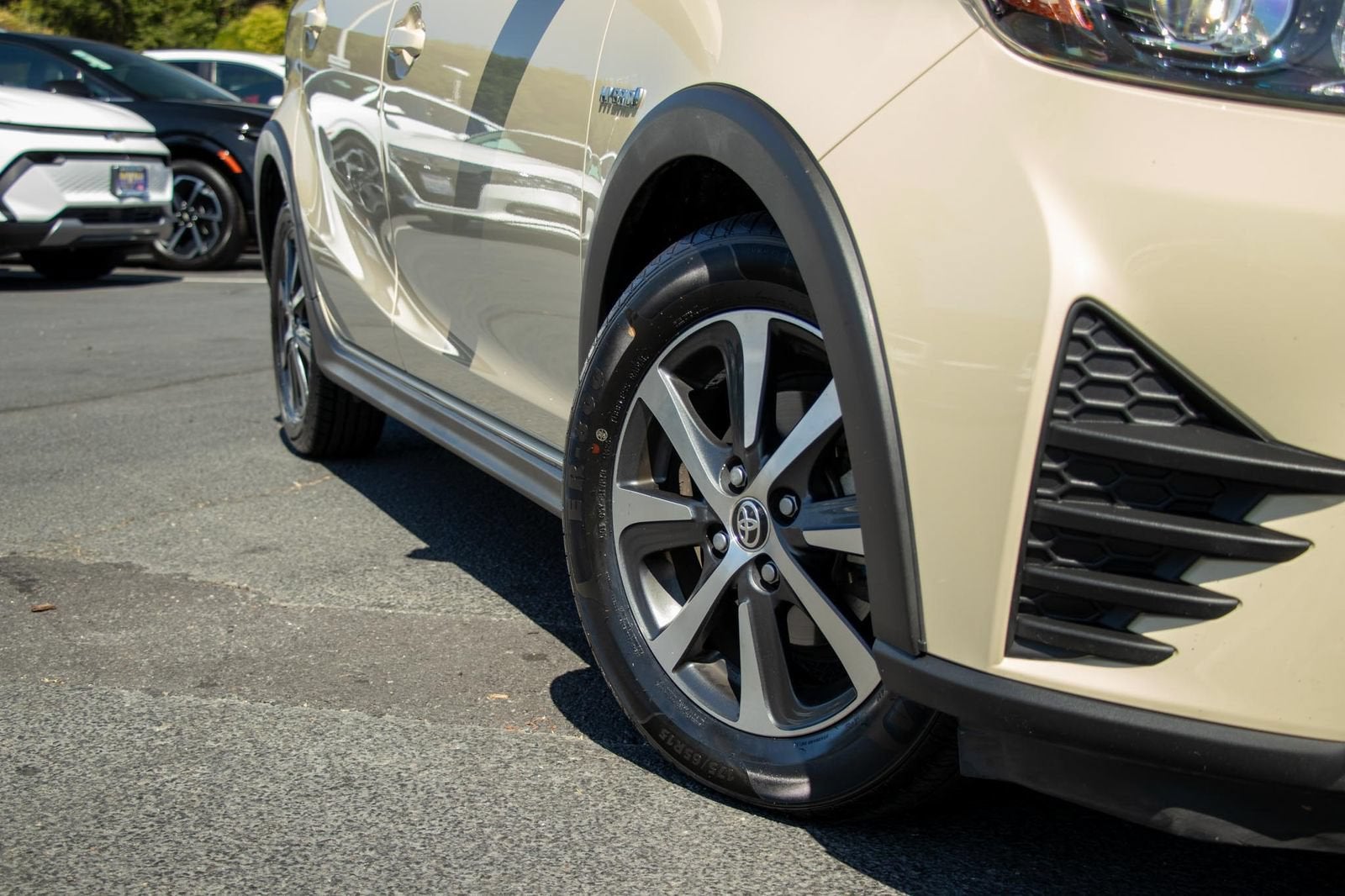 2018 Toyota Prius c Two