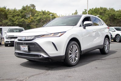 2023 Toyota Venza LE